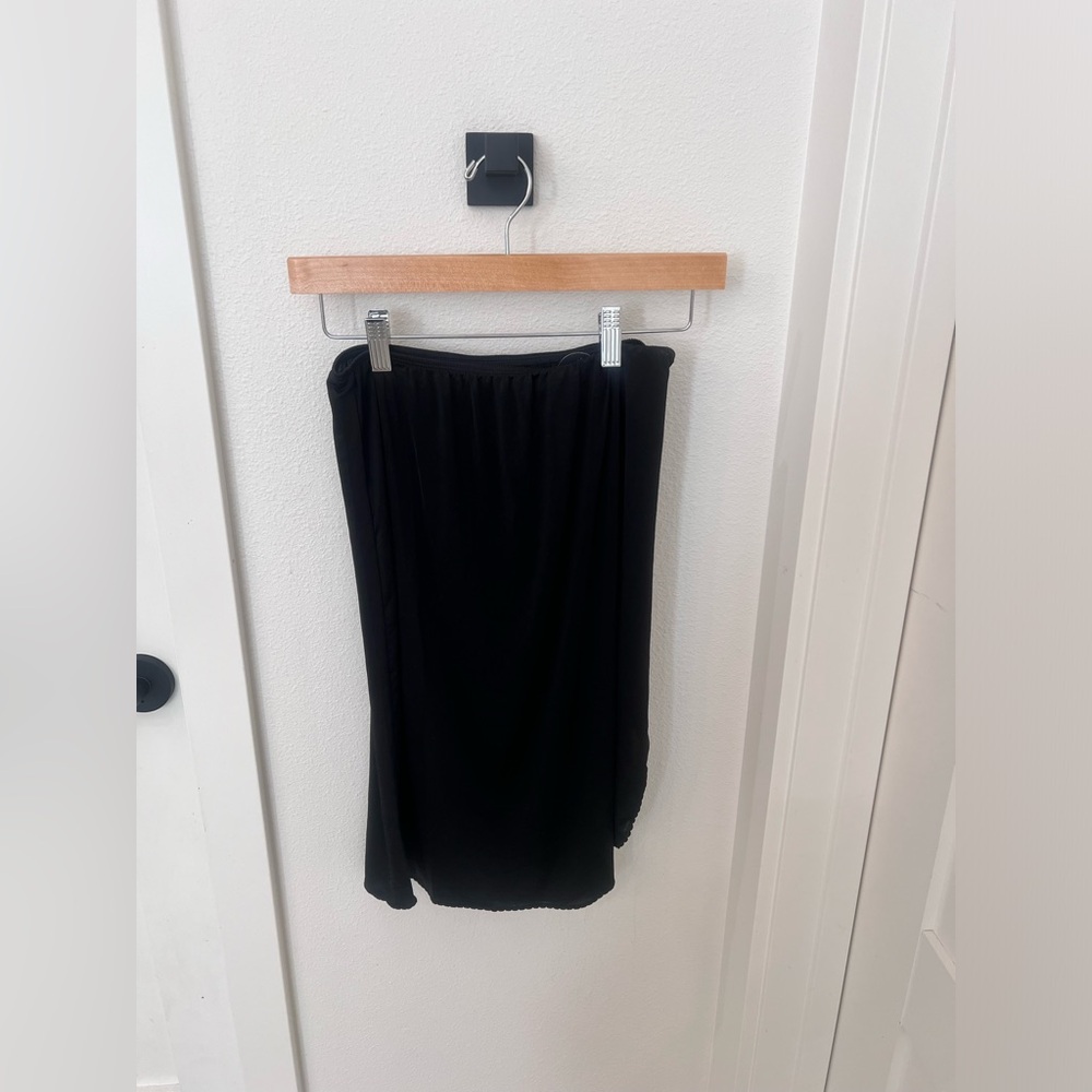 Slip skirt
